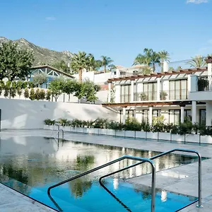 Sierra Blanca Art Of Healing ***** Marbella